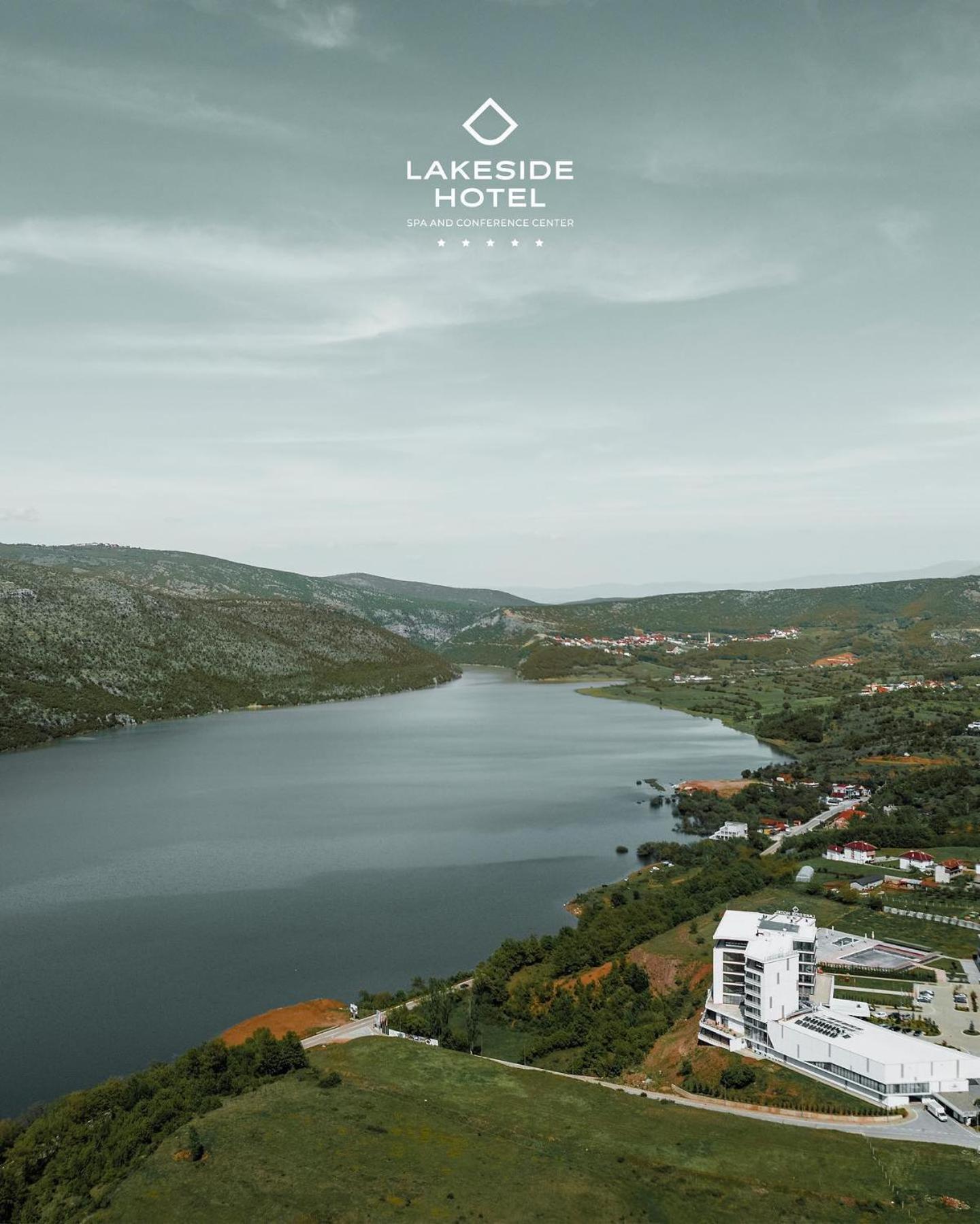 Hotel Lakeside Vermice Exteriör bild